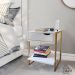 Mesa de Cabeceira Mordomo Branco e Dourado  Com 1 Gaveta Móvel Apoio Lateral de Cama