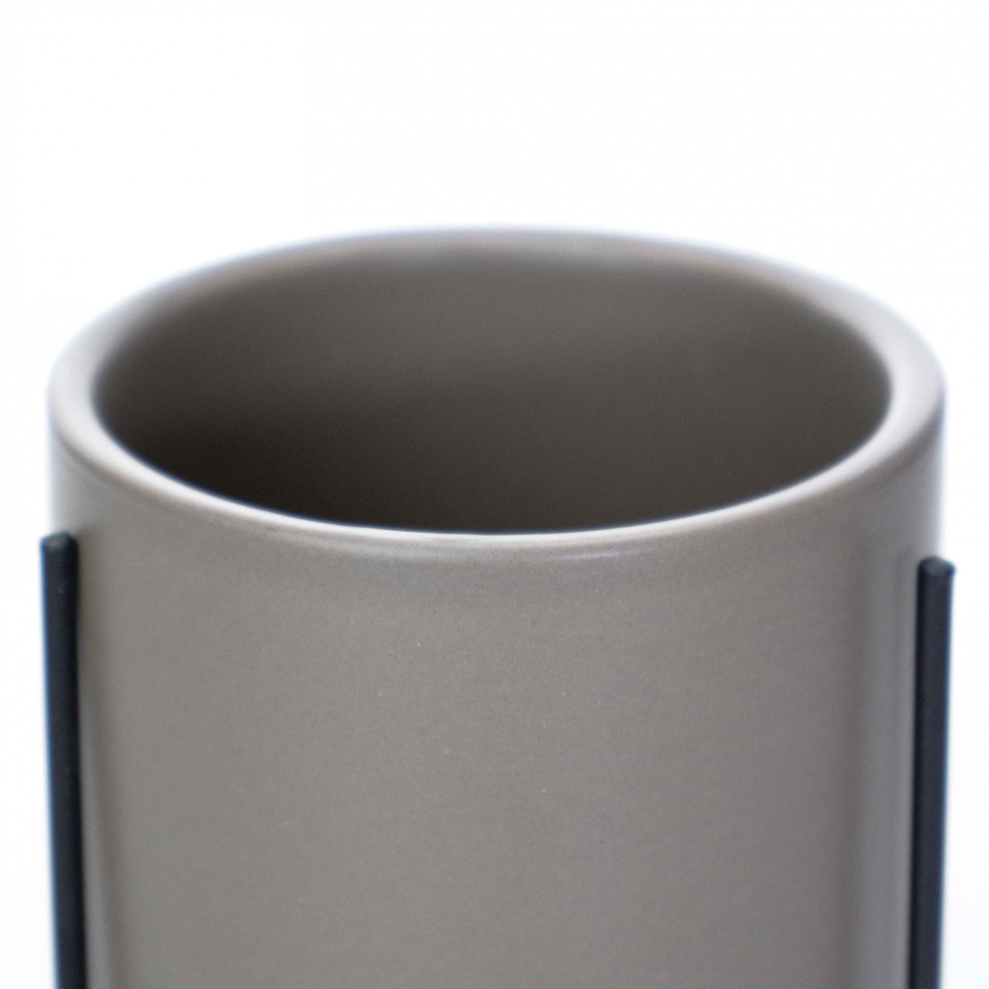 Cachepot Cinza com Suporte em Metal P 10X8 cm - D'Rossi