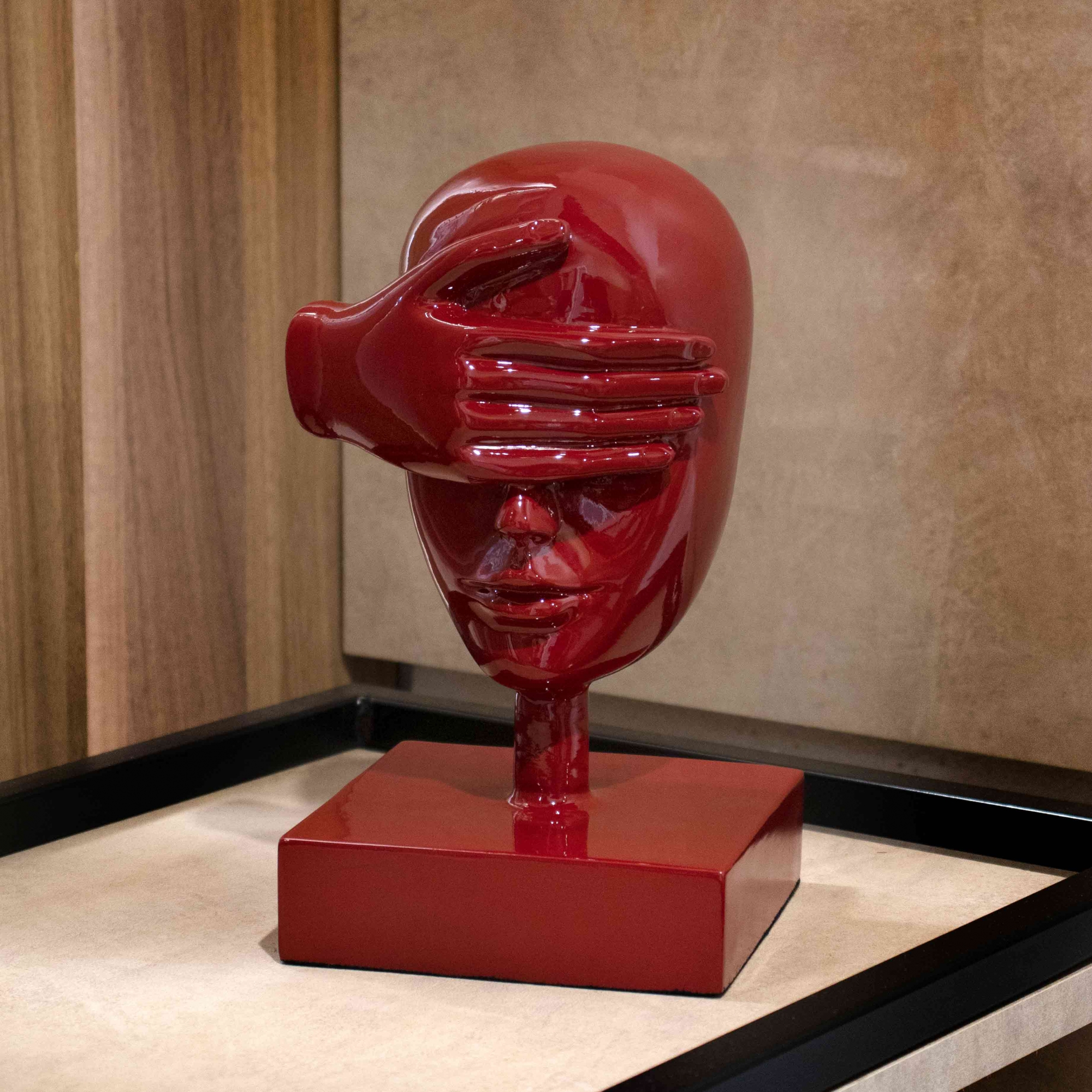 Escultura Máscara Rosto Cego em Cerâmica Vermelho Ocre 25x15 cm - D'Rossi