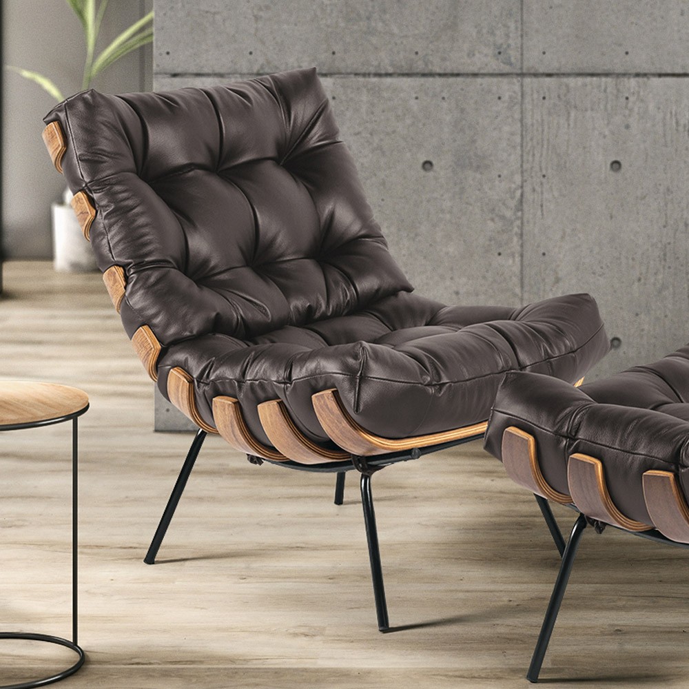 Poltrona Costela Couro Marrom Base de Metal - D'Rossi