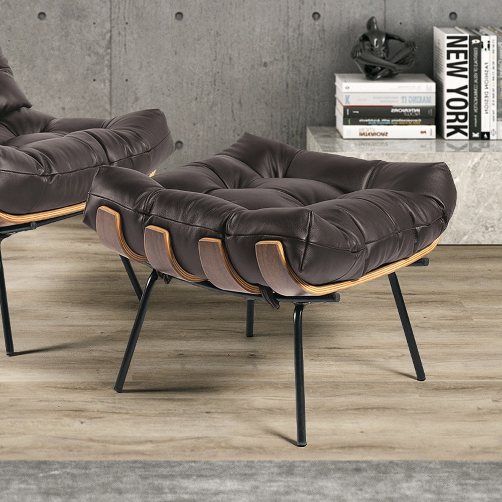 Puff Costela Couro Marrom Base Metal D'Rossi