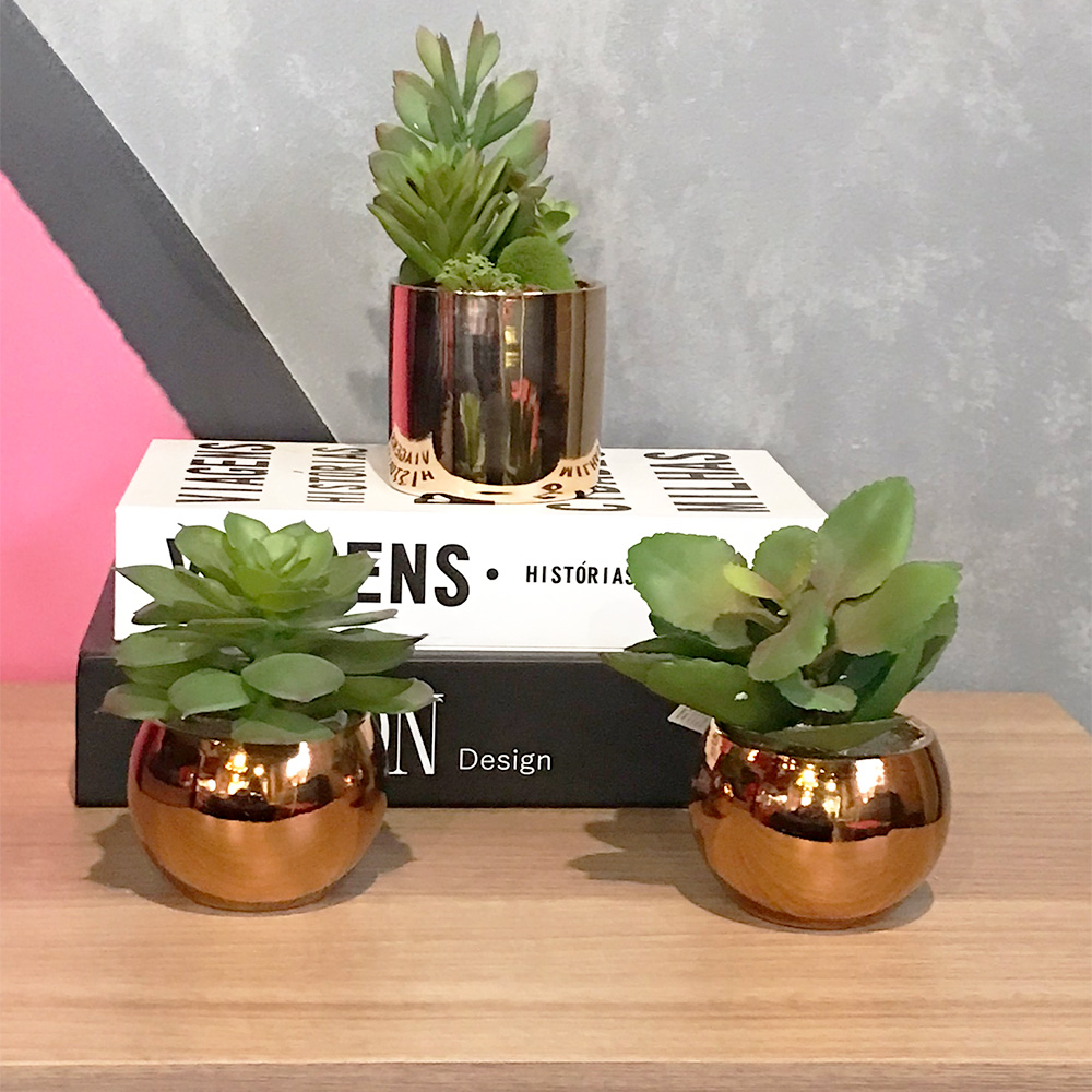 Vaso Decorativo Dourado com Suculenta Artificial Sedum Hirsutum 12x8 cm F04 - D'Rossi