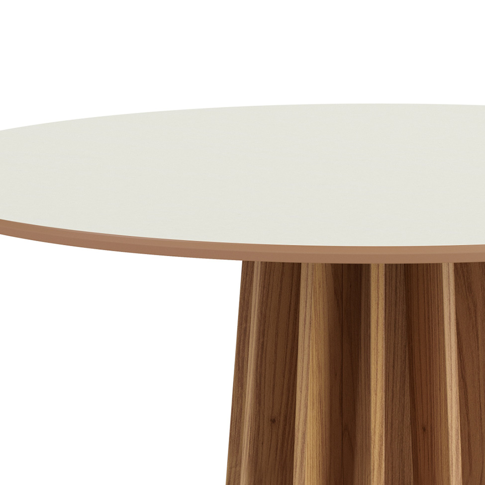 Mesa de Jantar Redonda Brianna Freijó e Off White