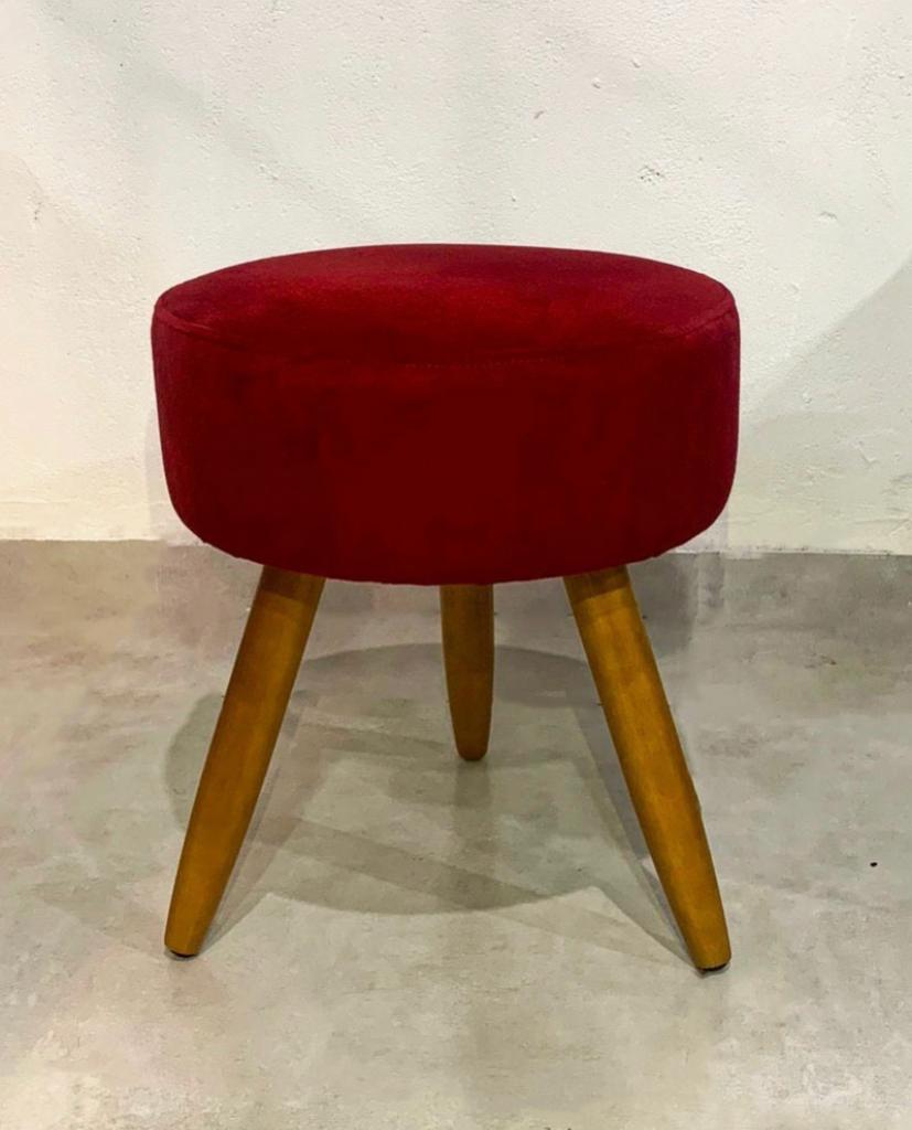 Puff Quality Redondo Pés Palito-Vermelho