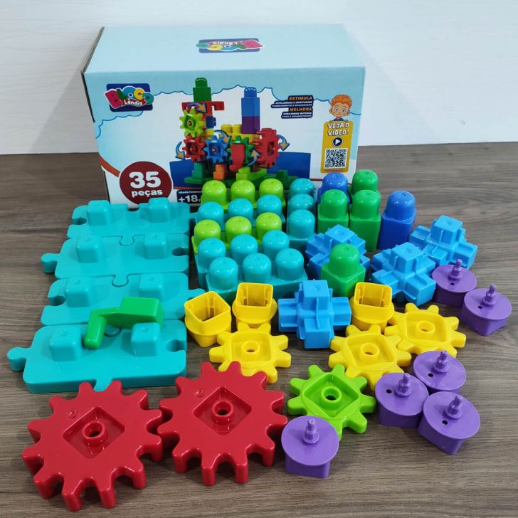 BLOCO DE MONTAR PINOS TOYS COM 300 PEÇAS : : Brinquedos e Jogos