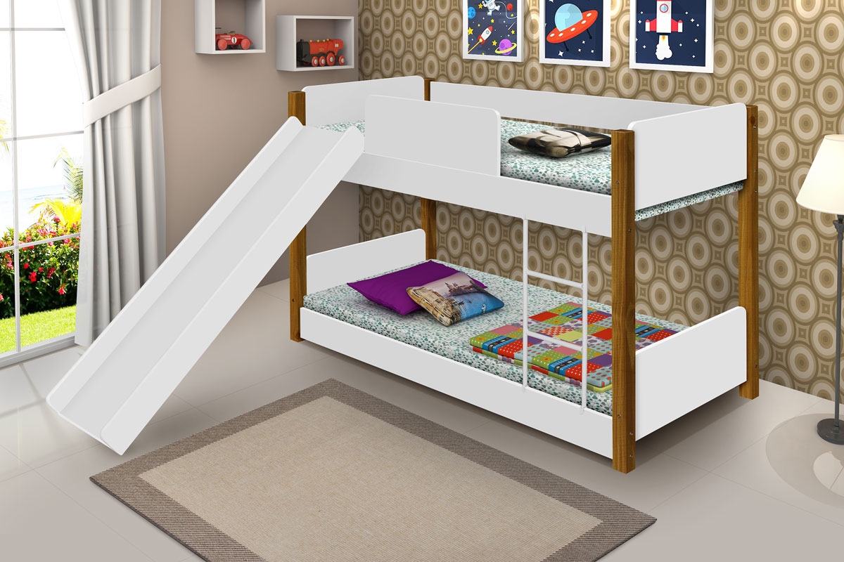Beliche Mini Cama Branca e Mel com Escorregador e Colchões