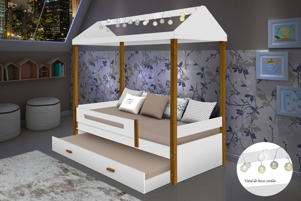 Cama Casa Sara Branca com Cordão de Luzes LED e Cama Auxiliar com 2 colchões