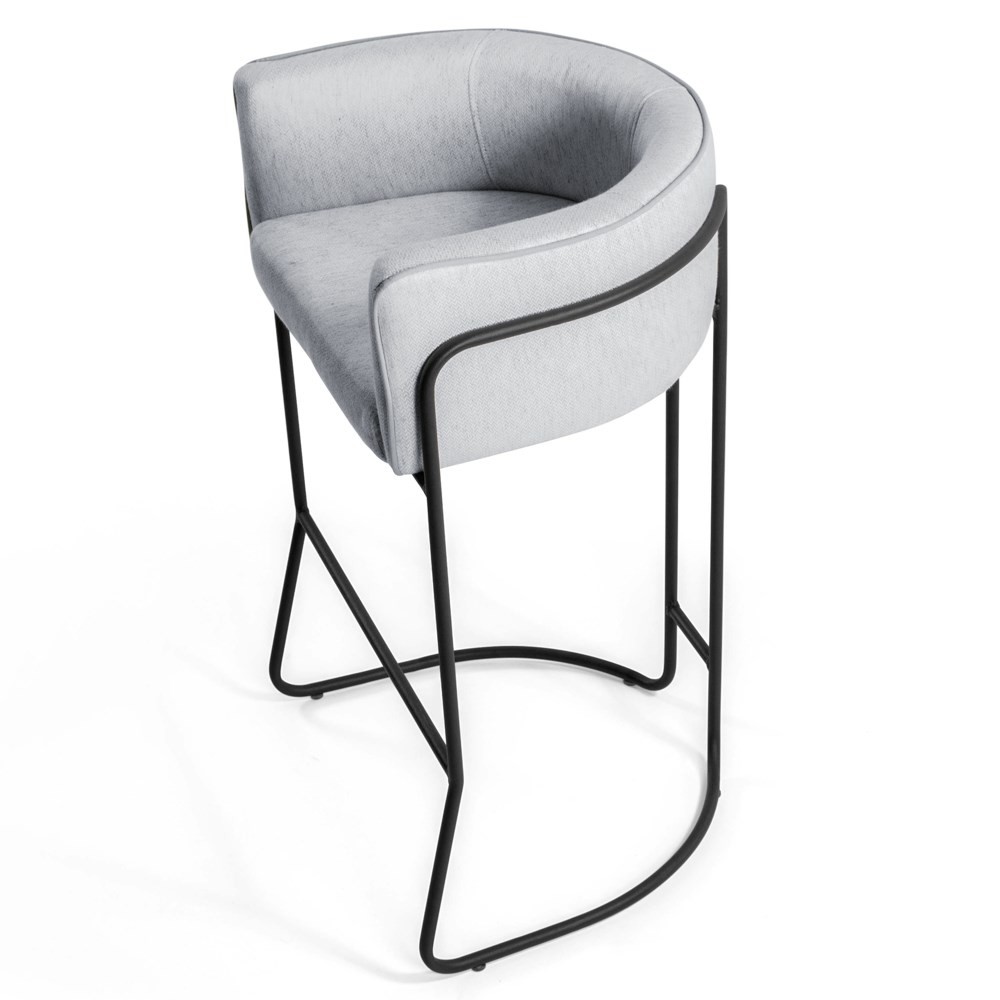 Kit 2 Banquetas Decorativas Base Aço Preto Betina  C-315 Linho Cinza Gelo - Domi