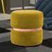 Kit 2 Puffs Decorativos Com Cinto Rosê Round B-279 Veludo Amarelo - Domi