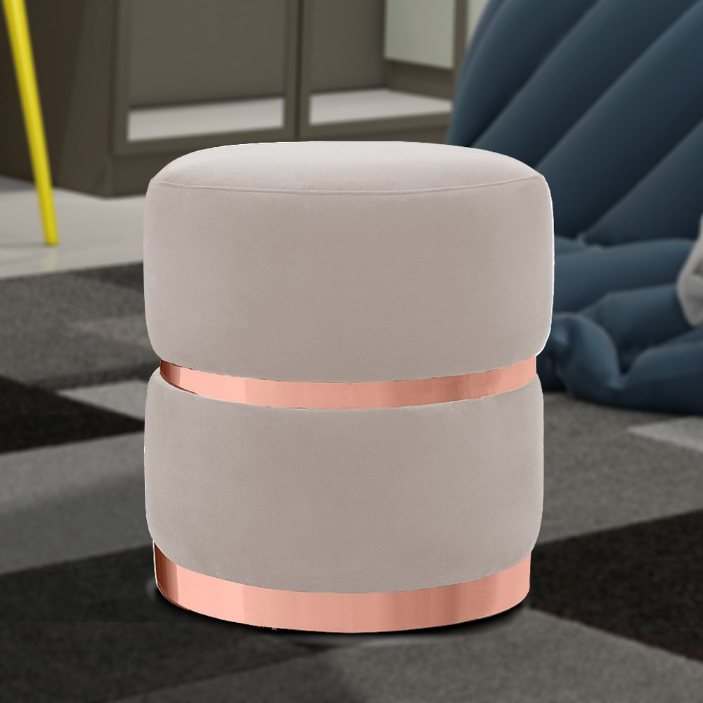 Puff Decorativo Com Cinto e Aro Rosê Round B-309 Veludo Bege Claro - Domi