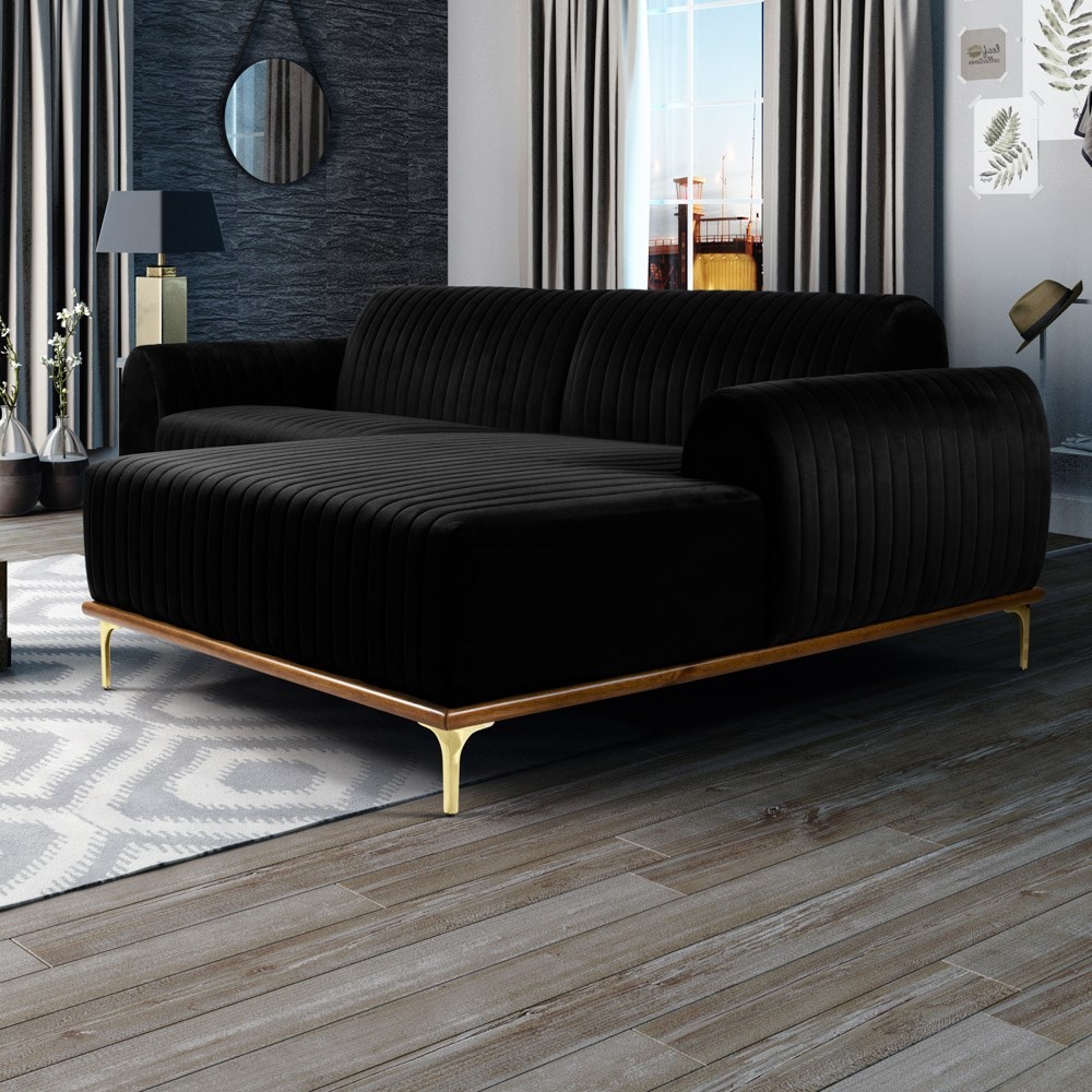 Sofá 245cm 4 Lugares com Chaise Direito Pés Gold Molino B-300 Veludo Preto - Domi