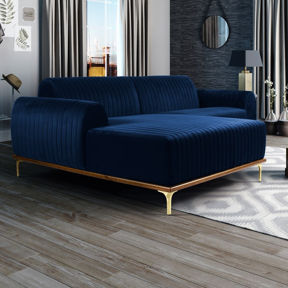 Sofá 245cm 4 Lugares com Chaise Esquerdo Pés Gold Molino B-304 Veludo Azul Marinho - Domi