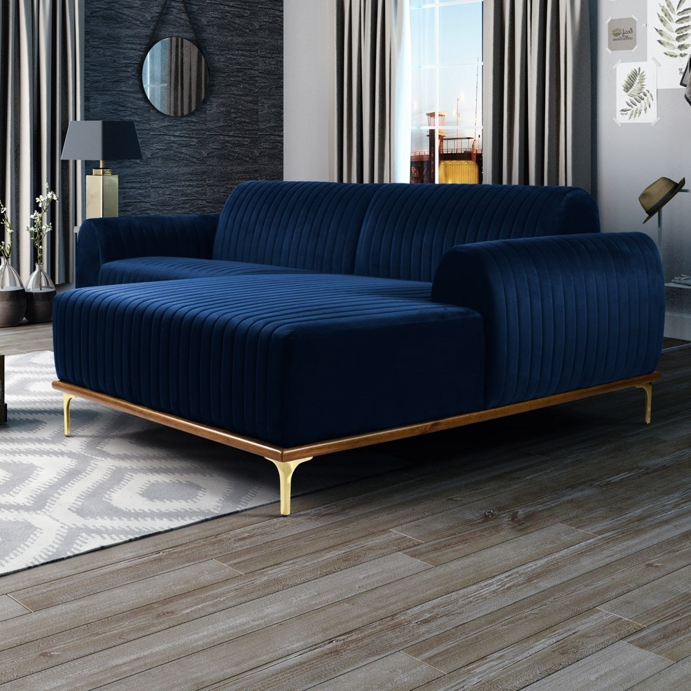 Sofá 300cm 5 Lugares com Chaise Direito Pés Gold Molino B-304 Veludo Azul Marinho - Domi