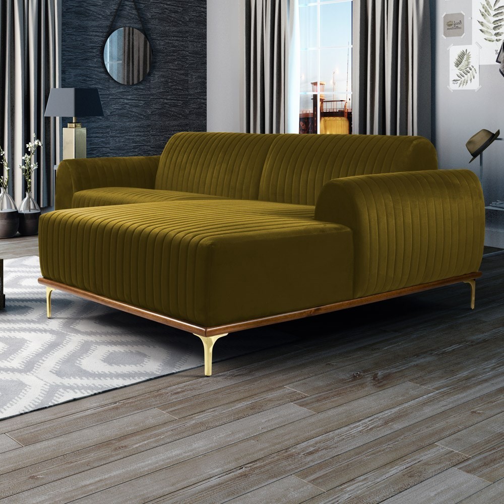 Sofá 320cm 5 Lugares com Chaise Direito Pés Gold Molino B-260 Veludo Mostarda - Domi