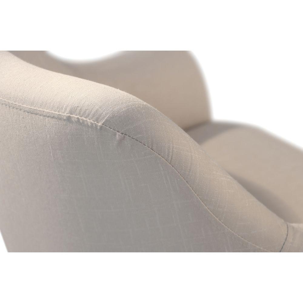 Conjunto Poltronas Decorativa Hera Linho Nude com Base Giratória em Madeira