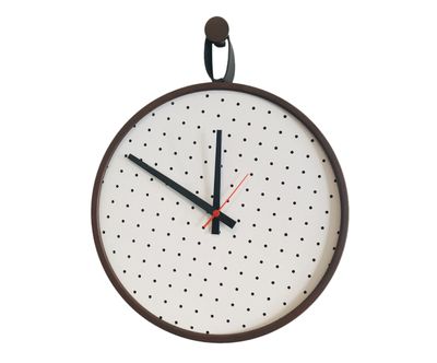  Relogio  Short Strip Marrom Alça Preta Mostrador Branco Perfurado 40 cm  
