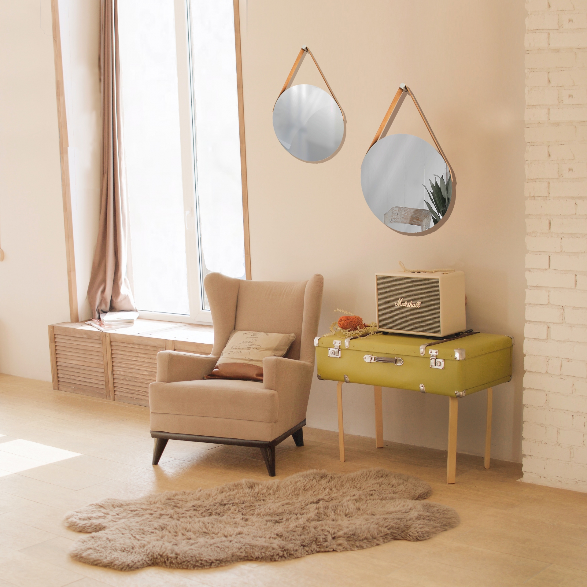 Espelho Decorativo Adnet Vintage Alça Corino Caramelo 60 Cm Redondo