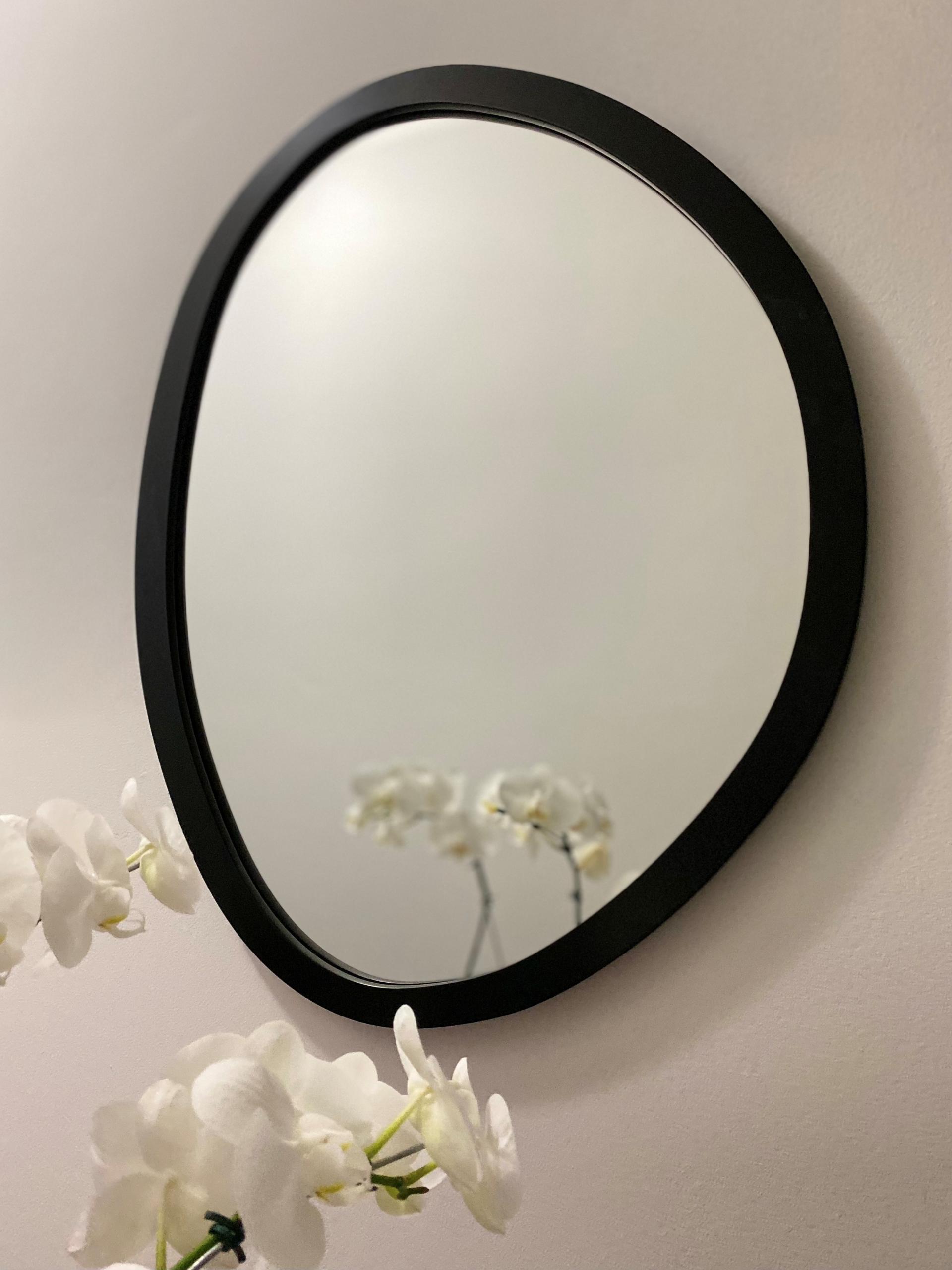 Espelho Decorativo Orgânico Preto 58x70 cm Eg 