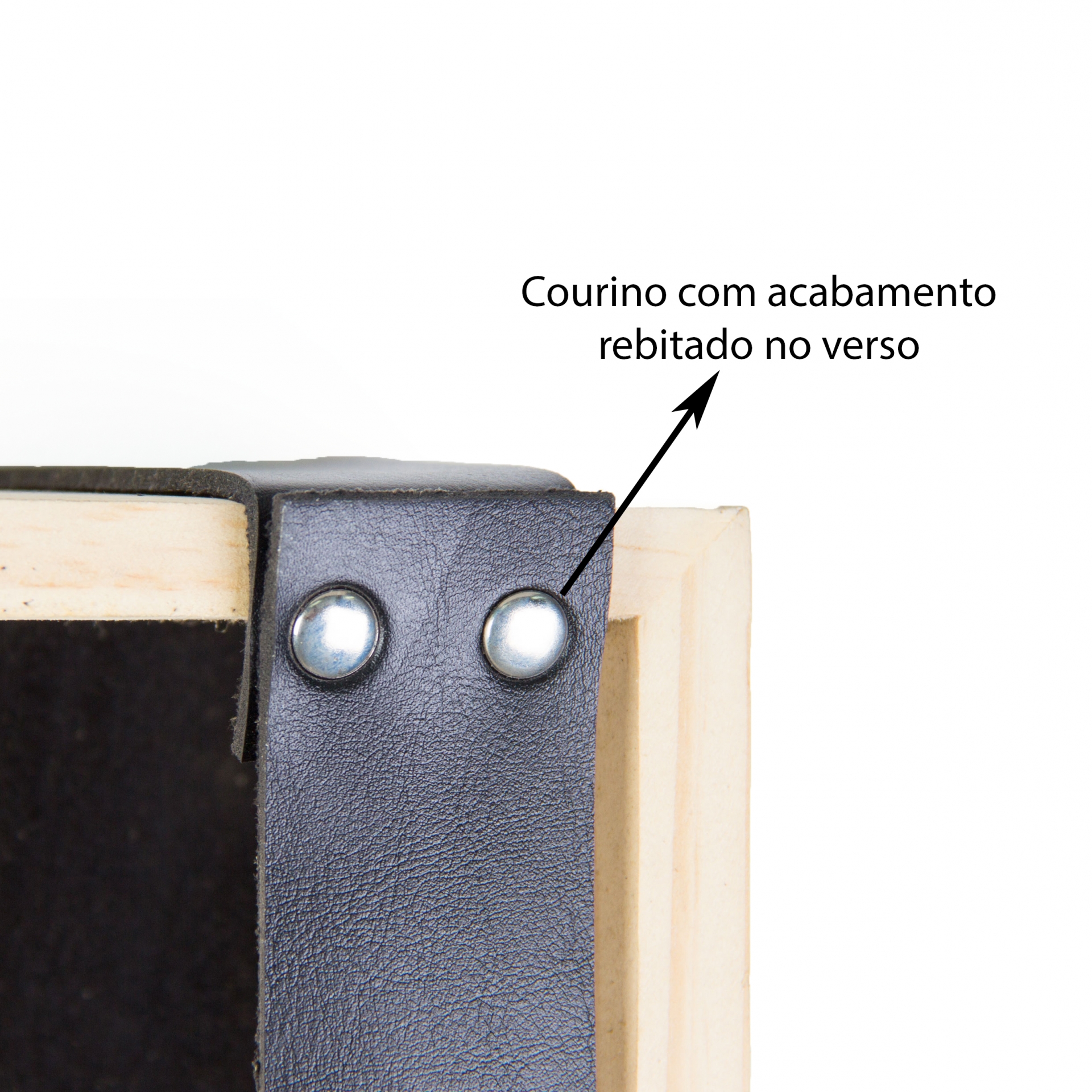 Nicho Chess Pinus Com Corino Preto 20X20 Cm