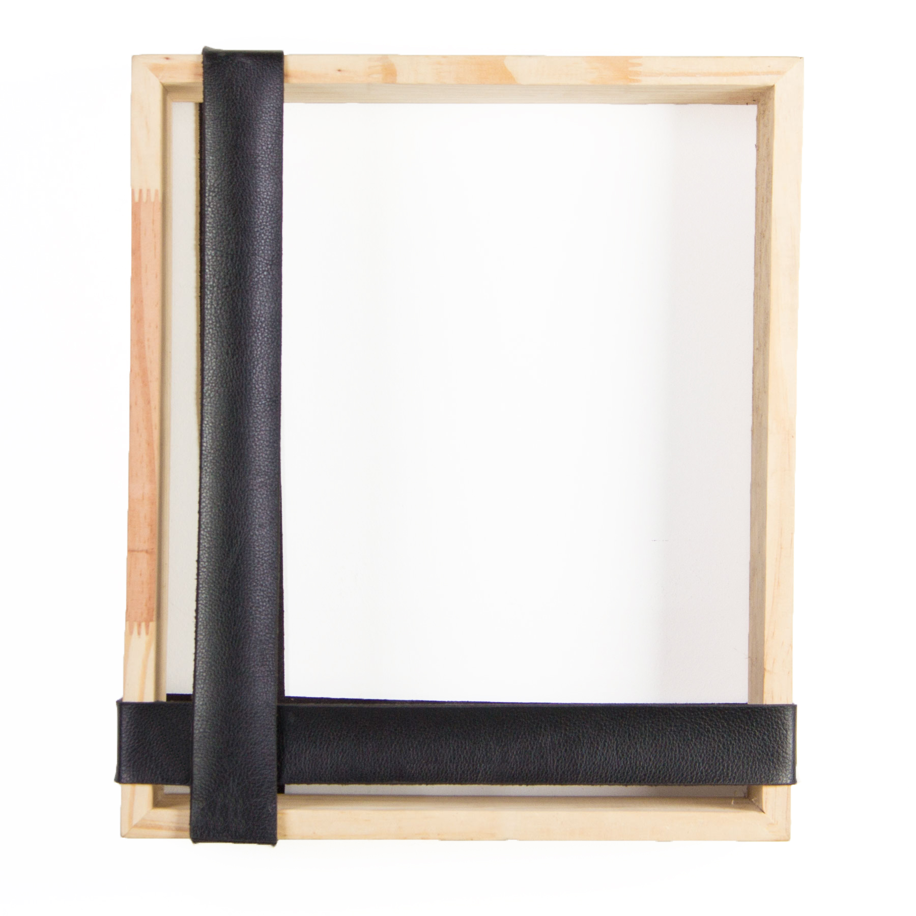 Nicho Chess Pinus Com Corino Preto 30X35 Cm