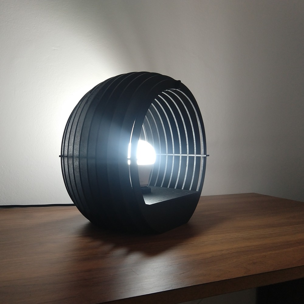 Luminária de Mesa mod. Delve Preto