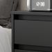 Mesa de Cabeceira Retrô Wood 3 Gavetas Organizadoras Pés Palito Anti-Umidade Mesinha Decorativa Quarto Lateral Cama - Preto - RPM Móveis
