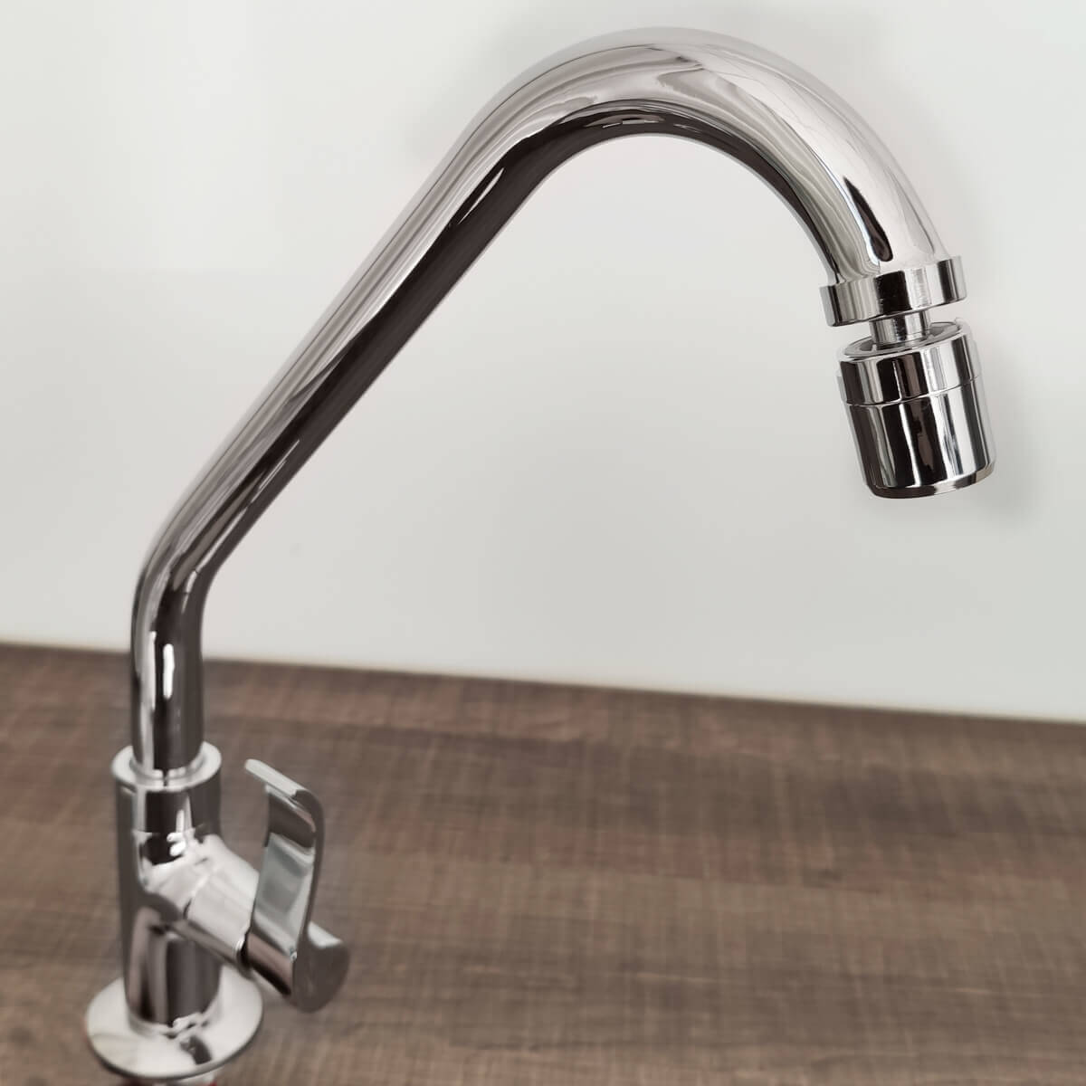 Torneira de Bancada Bica Alta Arejador Articulado Cozinha Banheiro Lavabo