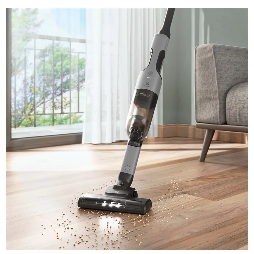 Aspirador de Pó Electrolux Ergorapido 2 em 1 Efficient Cyclonic Power com Capacidade de 0,95 Litros ERG018 BIVOLT