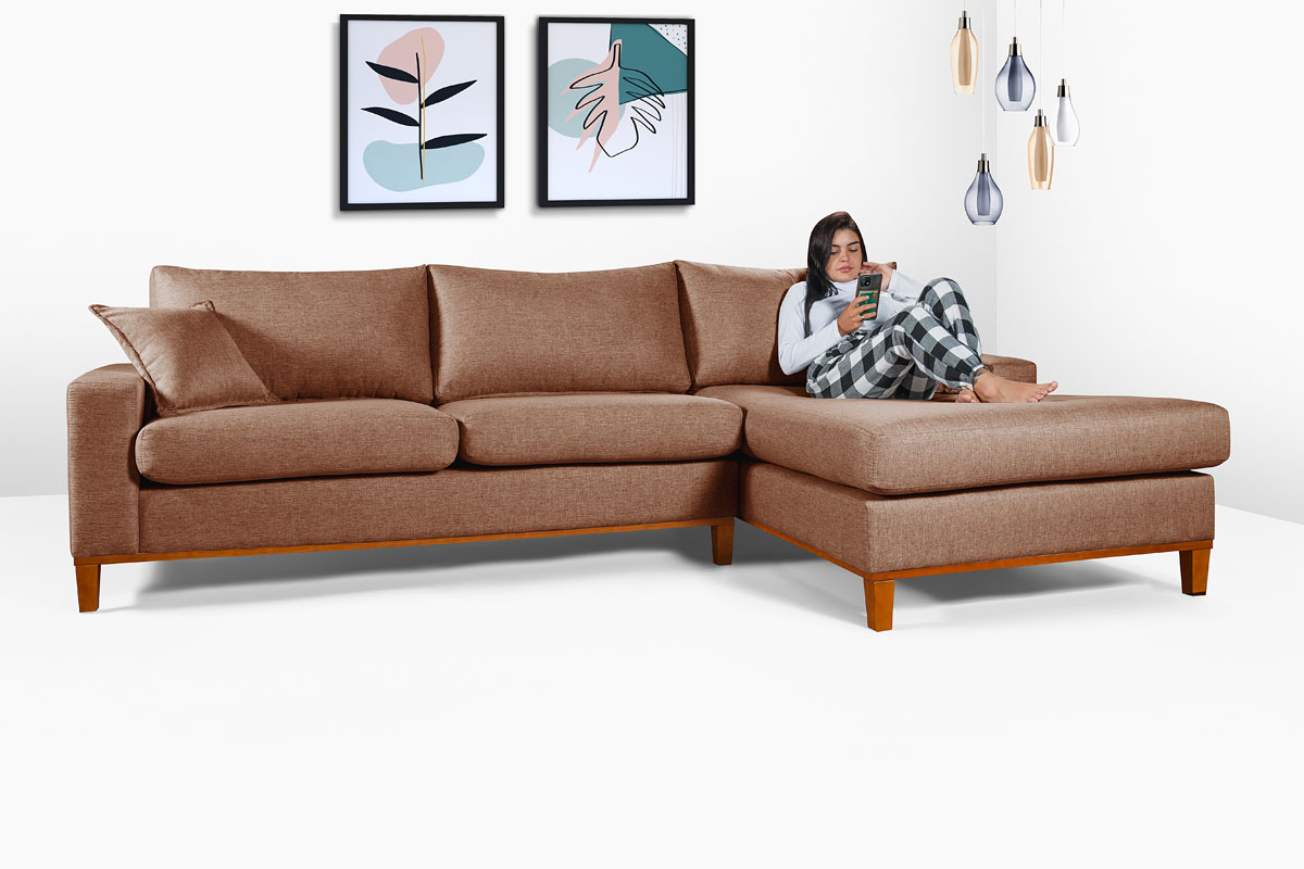 Sofa Living California 4 Lugares Chaise Lado Esquerdo Revestido Linho Base Madeira