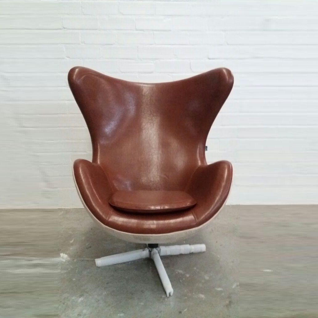 Poltrona Egg Arne Jacobsen Aluminio Relax Com Trava Bicolor - 100% Nacional