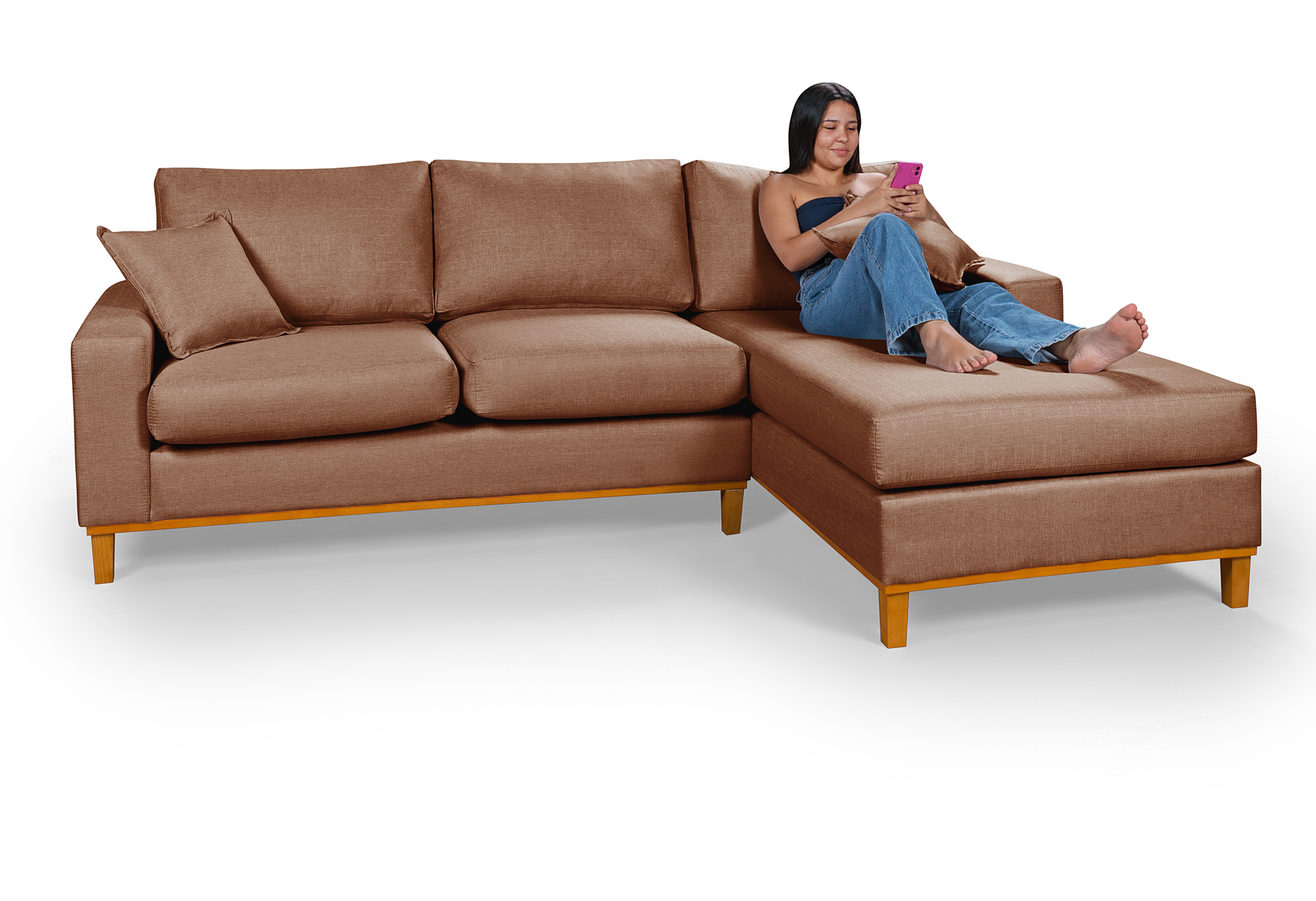 Sofá Living Amsterdã Com Chaise 3 Lugares Revestido Linho Base em Madeira