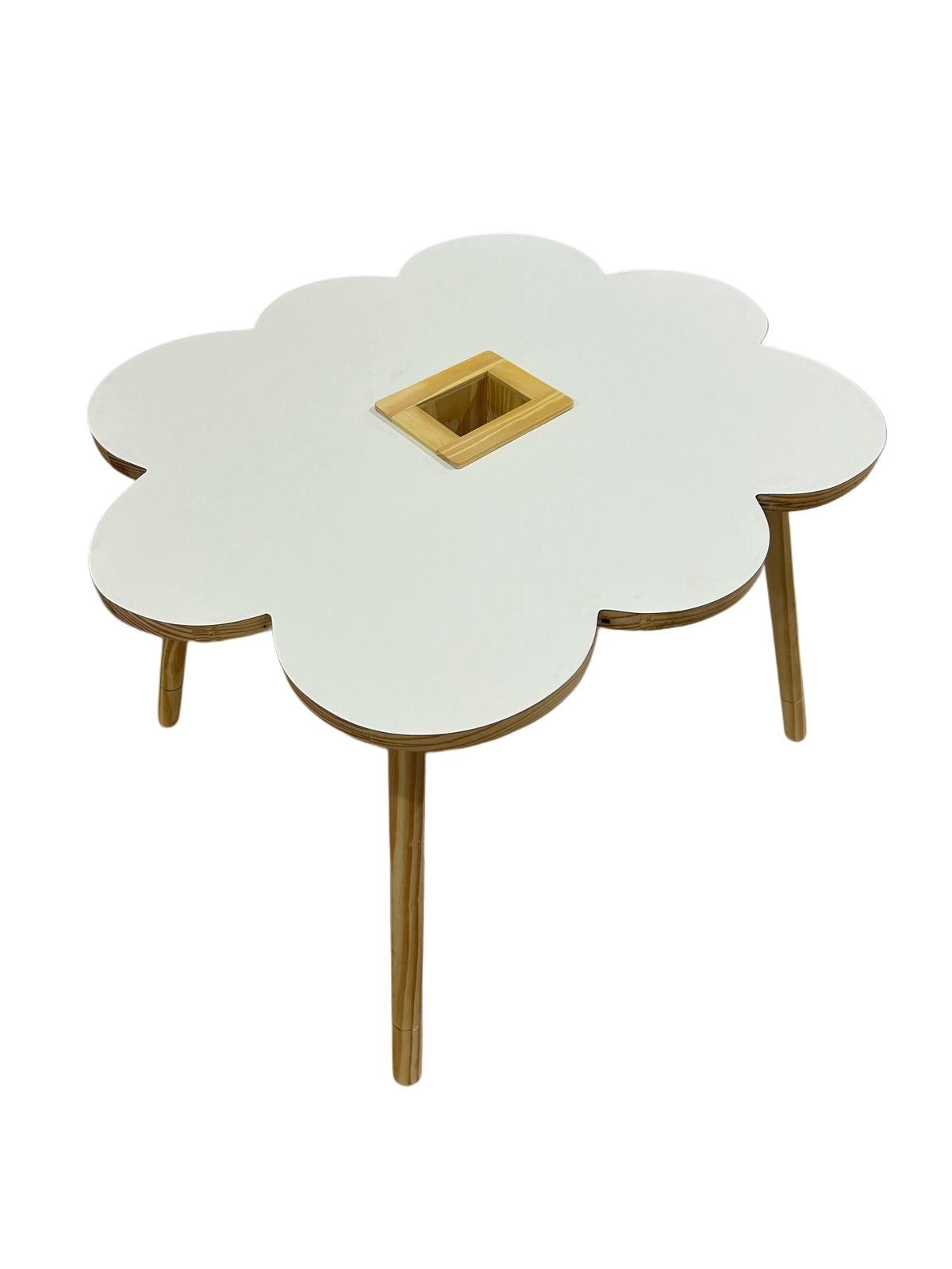 Mesa de Nuvem com Porta Lápis
