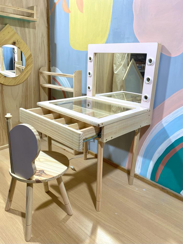 Penteadeira Espelho Camarim Infantil