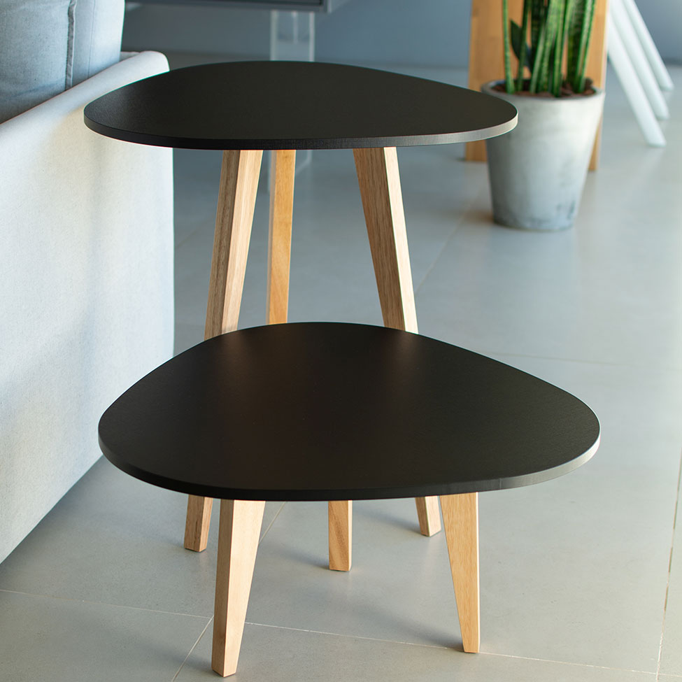 Mesa de Centro Triangular Munique Preta
