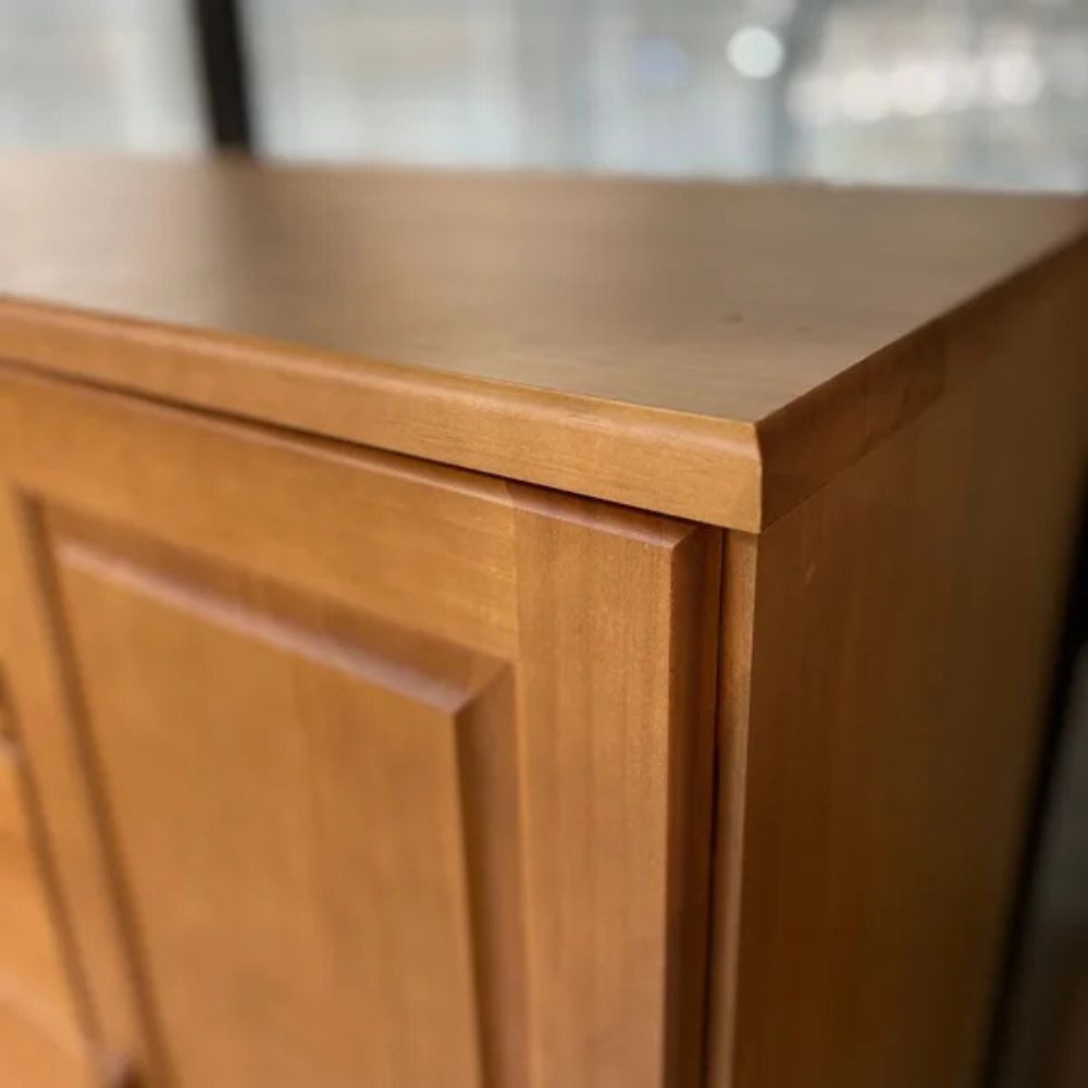 Cômoda 5 Gavetas e 1 Porta Ouro - Freijó