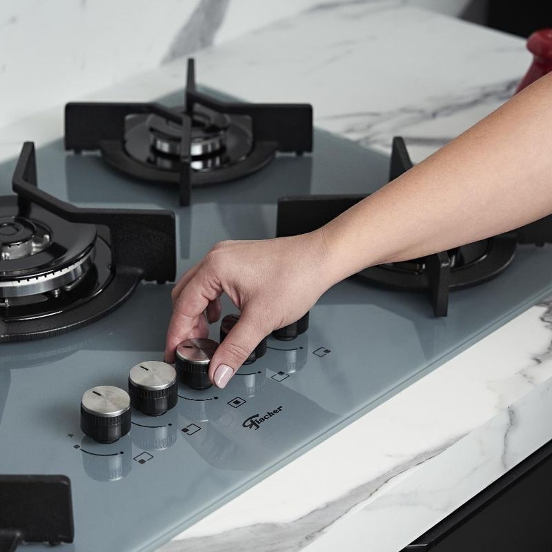Cooktop a Gás Fischer 5 Bocas Tripla Chama Infinity Trempe de Ferro Fundido 82005 Cor Eiger