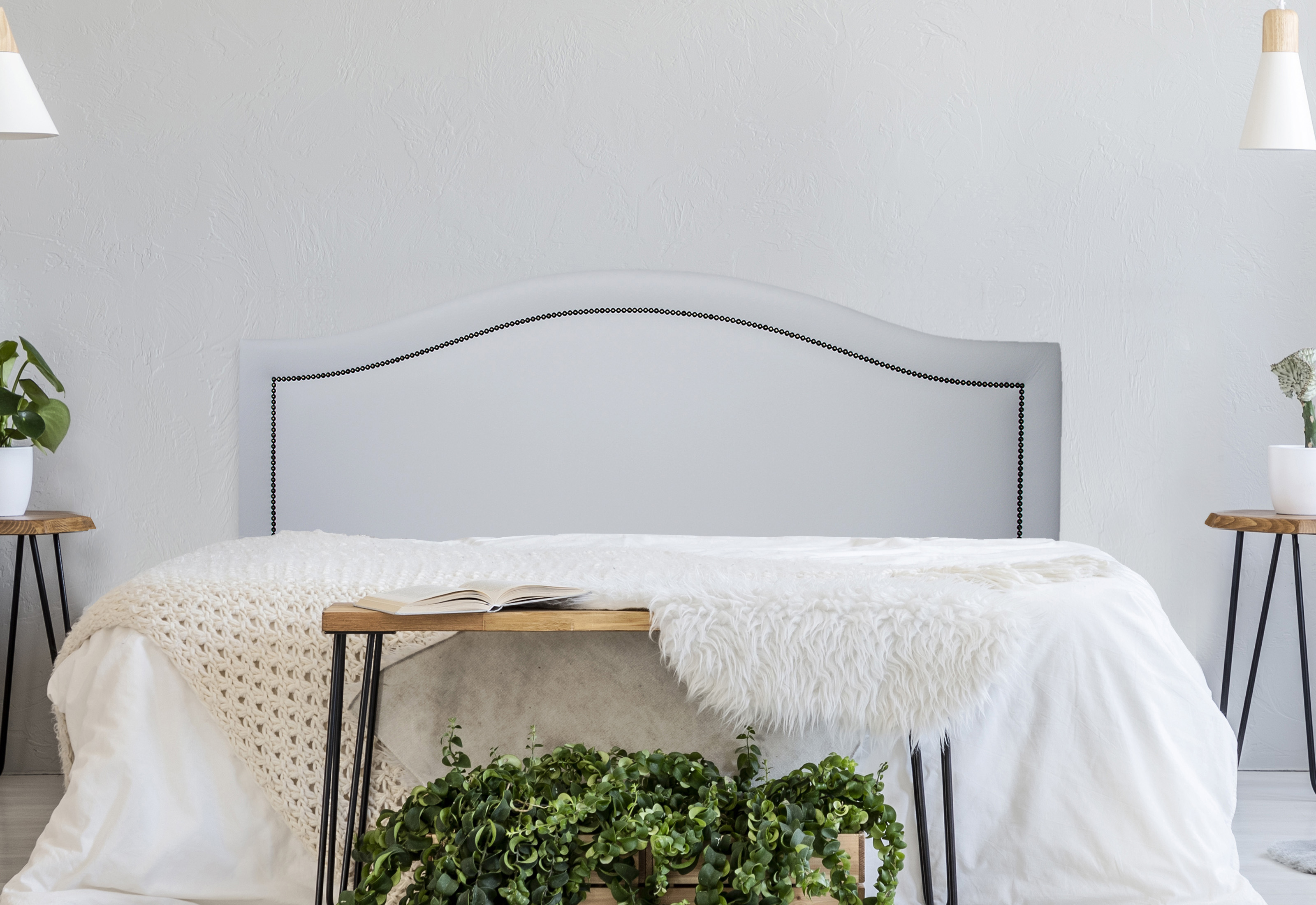 Cabeceira Casal Para Cama Box Curva 140x60 Courino Branco - Tachas Fumê