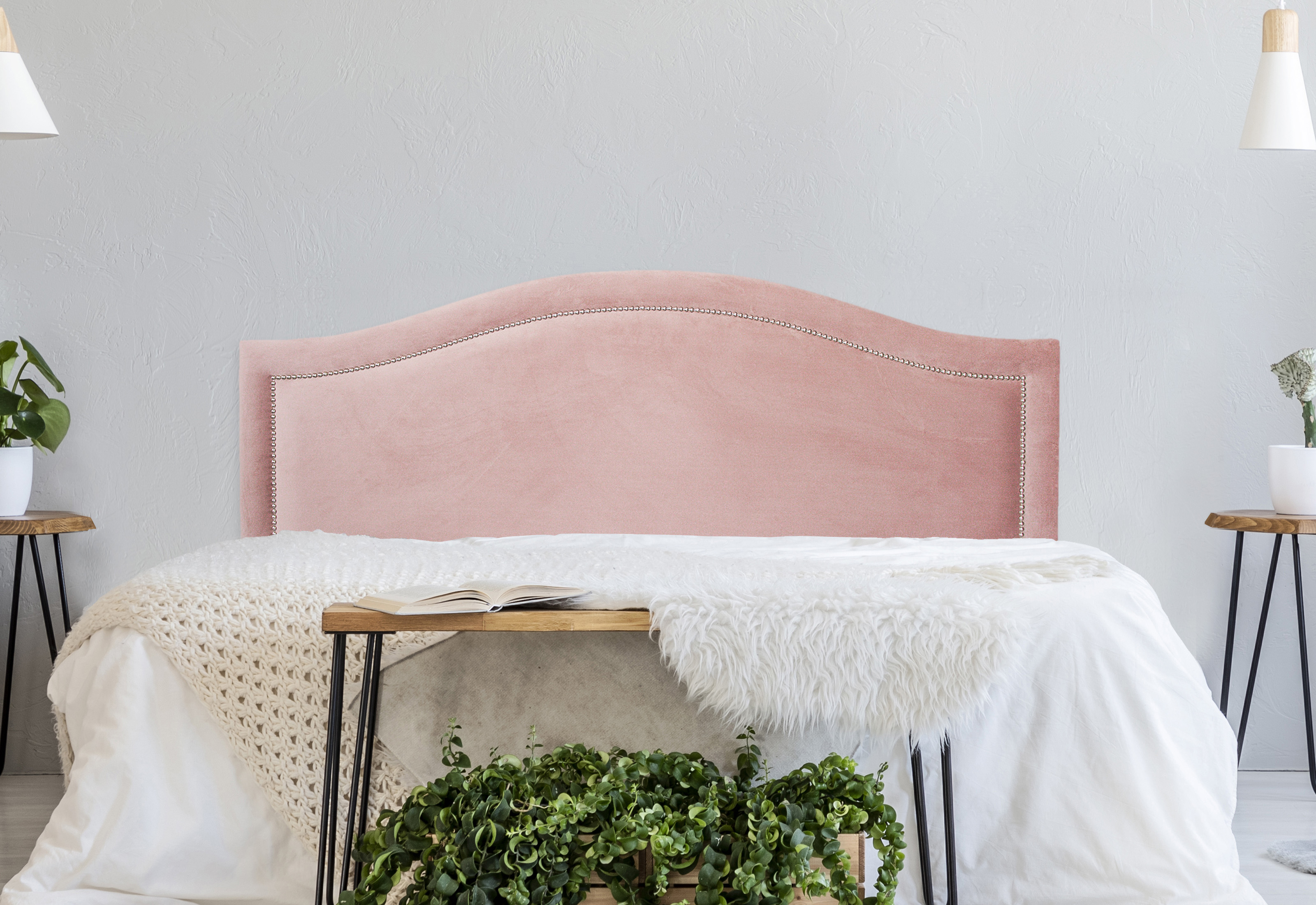 Cabeceira Casal Para Cama Box Curva 140x60 Veludo Rosê - Tachas Prata