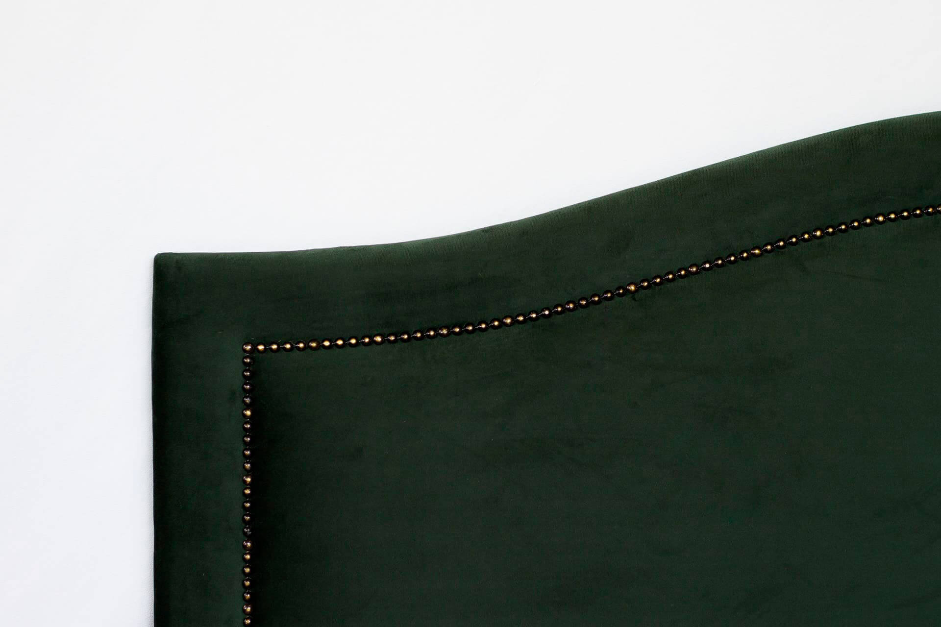 Cabeceira Casal Para Cama Box Curva 140x60 Veludo Verde - Tachas Fumê
