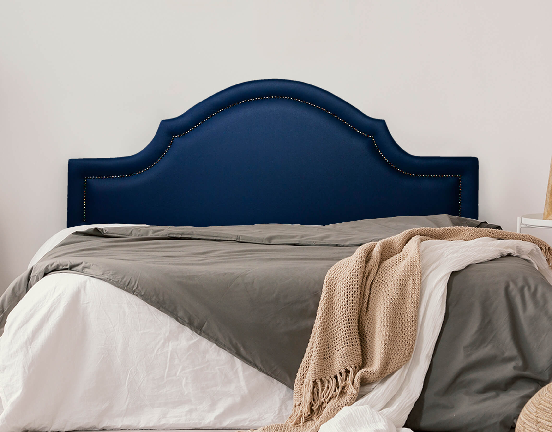 Cabeceira Casal Para Cama Box Provençal 140x60 Courino Azul - Tachas Fumê