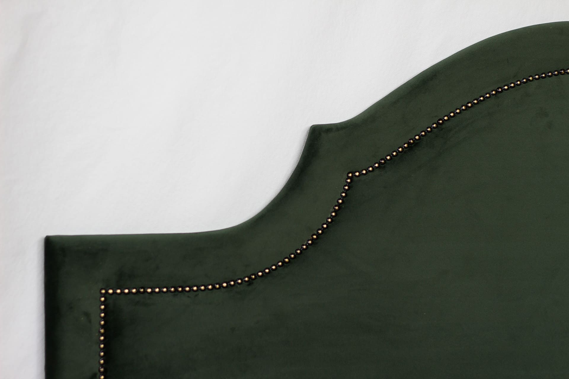Cabeceira Casal Para Cama Box Provençal 140x60 Veludo Verde - Tachas Fumê
