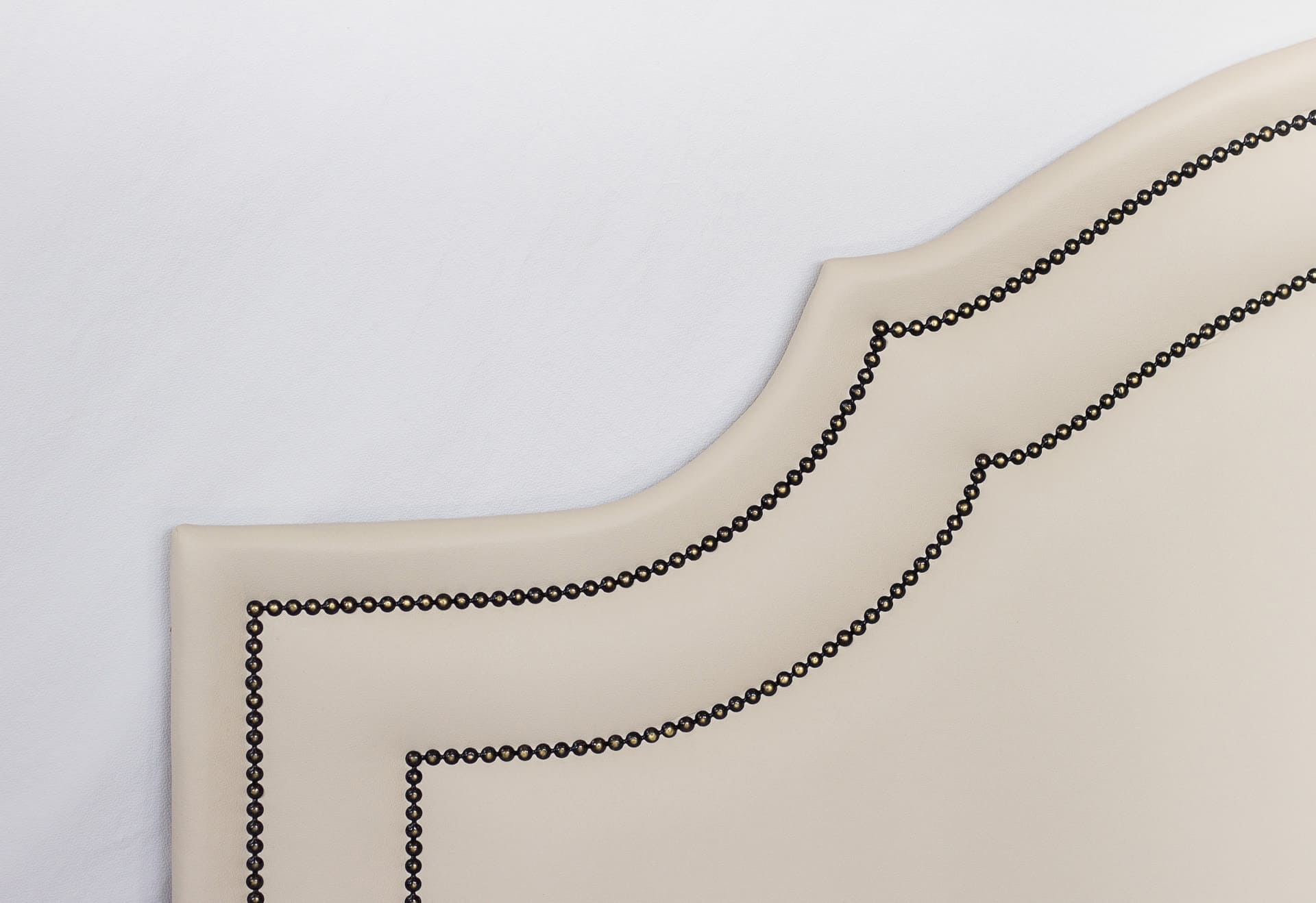 Cabeceira Casal Para Cama Box Provençal Dupla 140x60 Courino Off White - Tachas Fumê