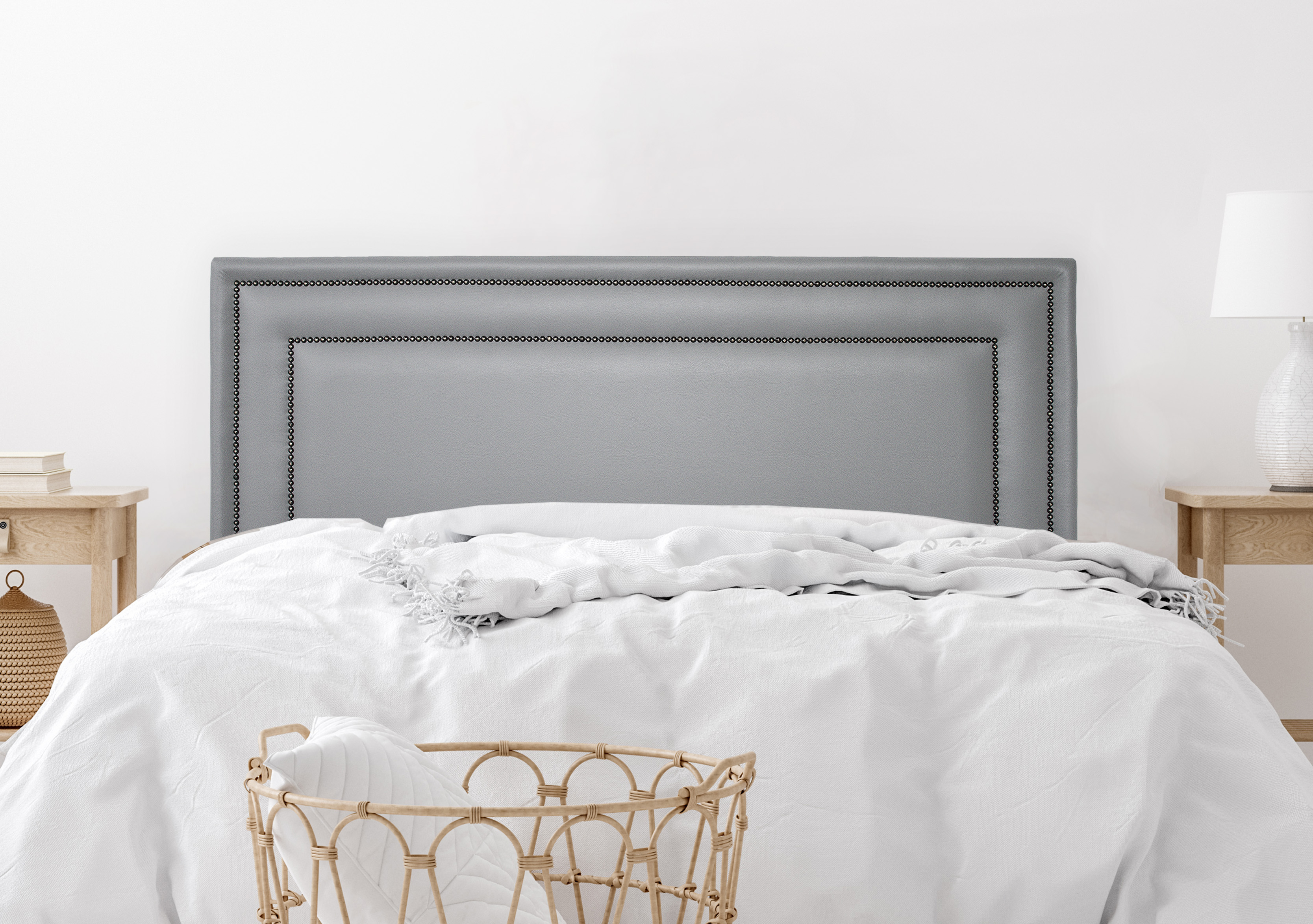 Cabeceira King Estofada Para Cama Box 193cm x 60cm Reta Luxo Dupla - Courino Cinza com Tachas Fumê