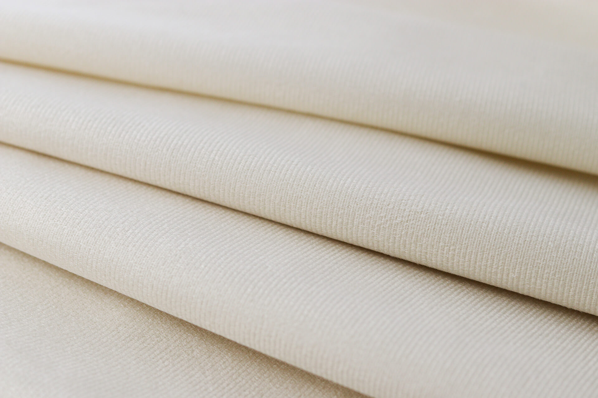 Cabeceira Queen Para Cama Box Curva 160x60 Suede Off White - Fumê