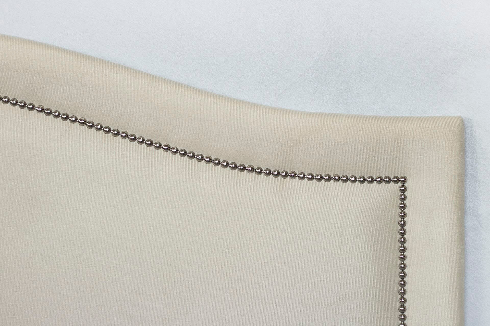 Cabeceira Queen Para Cama Box Curva 160x60 Suede Off White - Prata