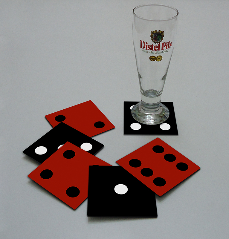 Conjunto Jogo Porta Copos com 6 unidades (2 em 1) com Imã - Dado