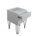 Mesa de Cabeceira Lateral de Apoio Penteadeira Pés Hairpin Legs Estilo Industrial Off White Laca