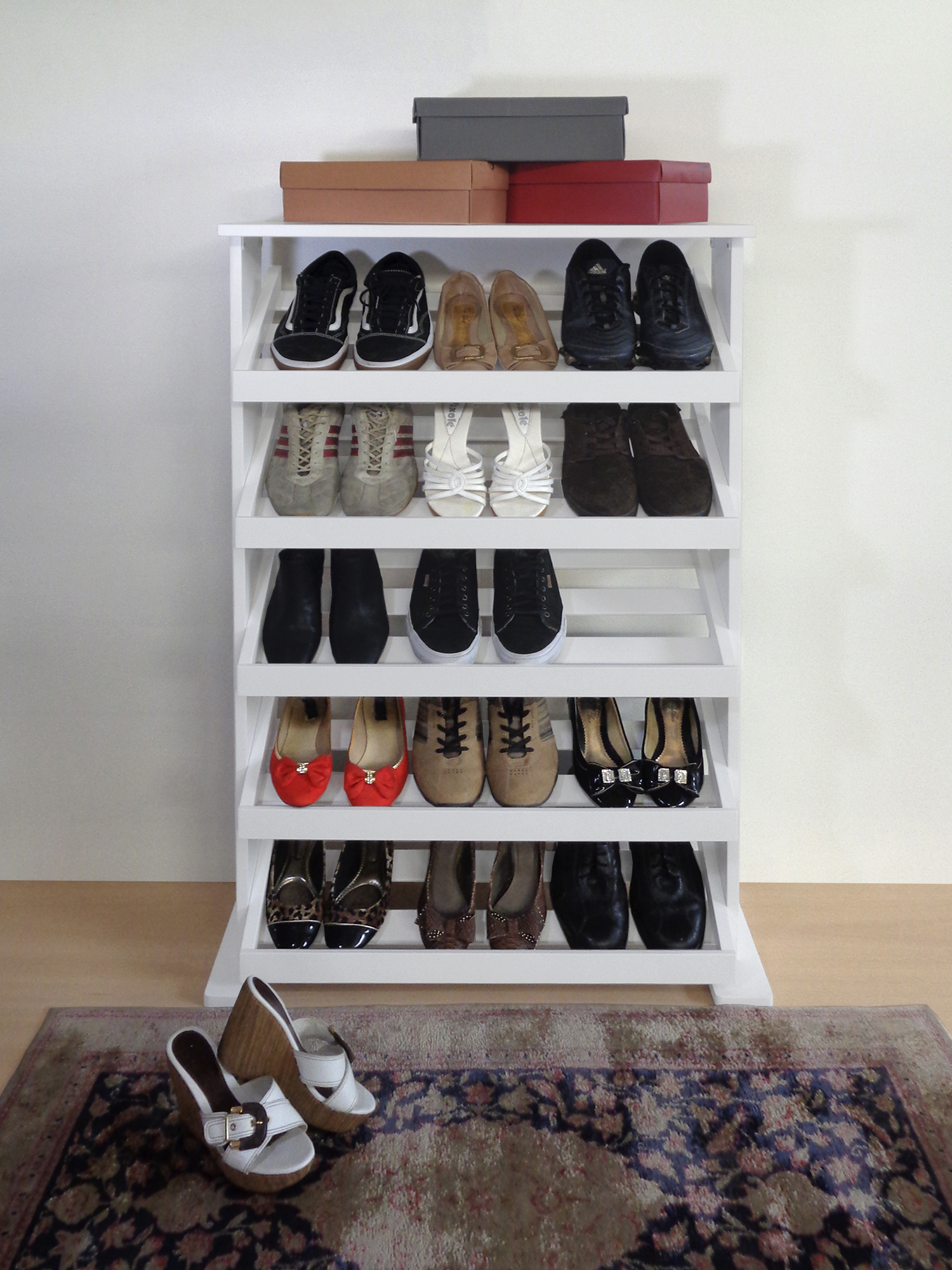 Sapateira de Piso Chão para Closets e Quartos 15 Pares Sapatos - Branco Laca