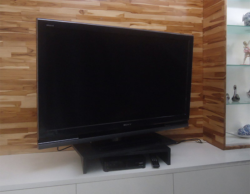 Suporte de Mesa Giratório 360° com Nicho para TV - Preto