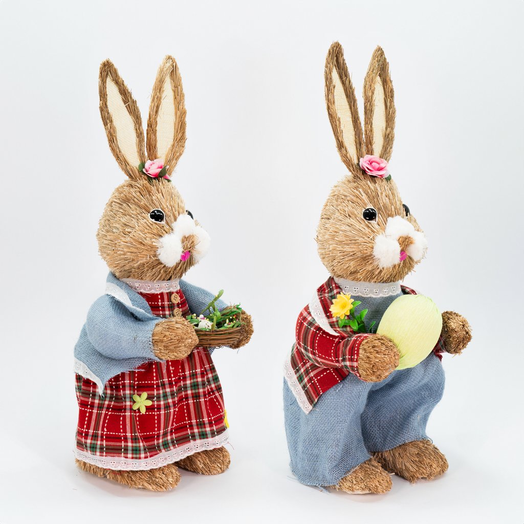 Casal De Coelhos Páscoa Decoração em Palha Coelhinhos Xadrez 54cm